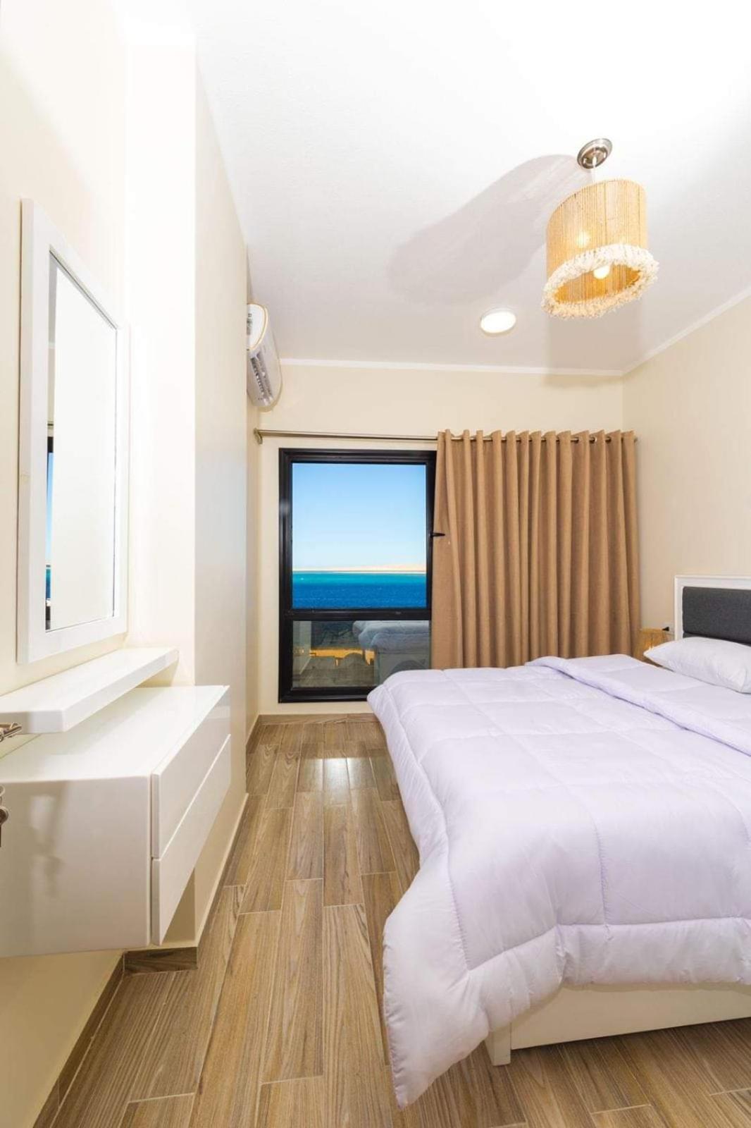 Blue View Suites 洪加達 外观 照片